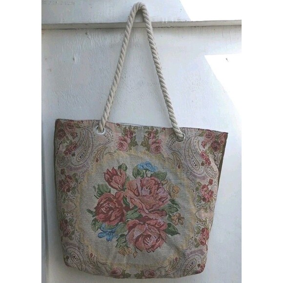 Embroidered Floral Shoulder Bag Zippered Rope Handle Boho Cottagecore Pocketbook - Picture 1 of 7